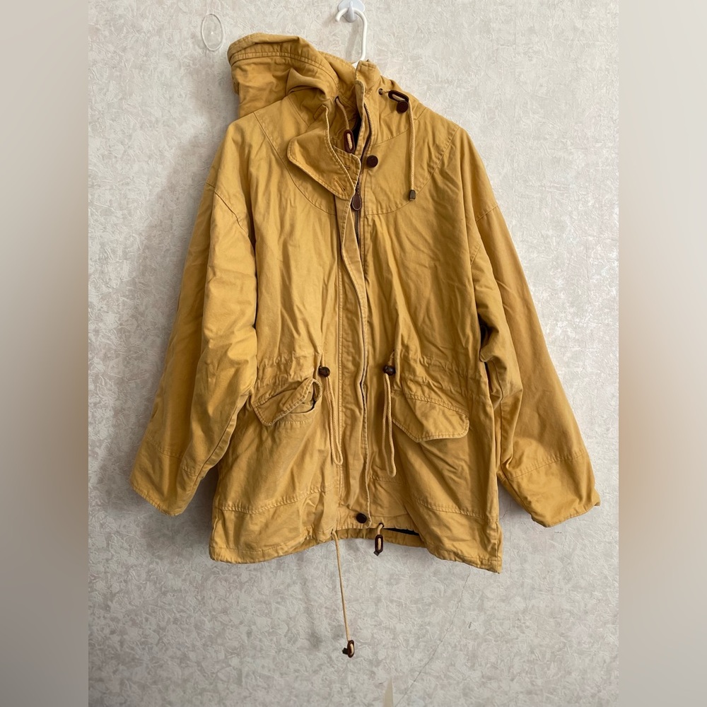 Express Medium Yellow Jacket / Coat - image 3